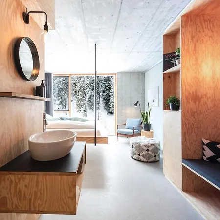 Riders Hotel 3*