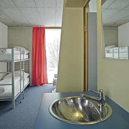 Hotel Riders 3*